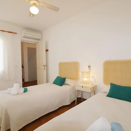 Holiday home Marinas 4,piscina E Ideal Familias *